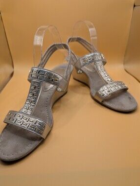 Silver Women's Strappy T‑Bar Sandals